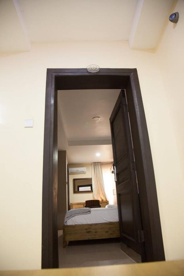 Villa Toscana Hotel And Suits Lagos Esterno foto