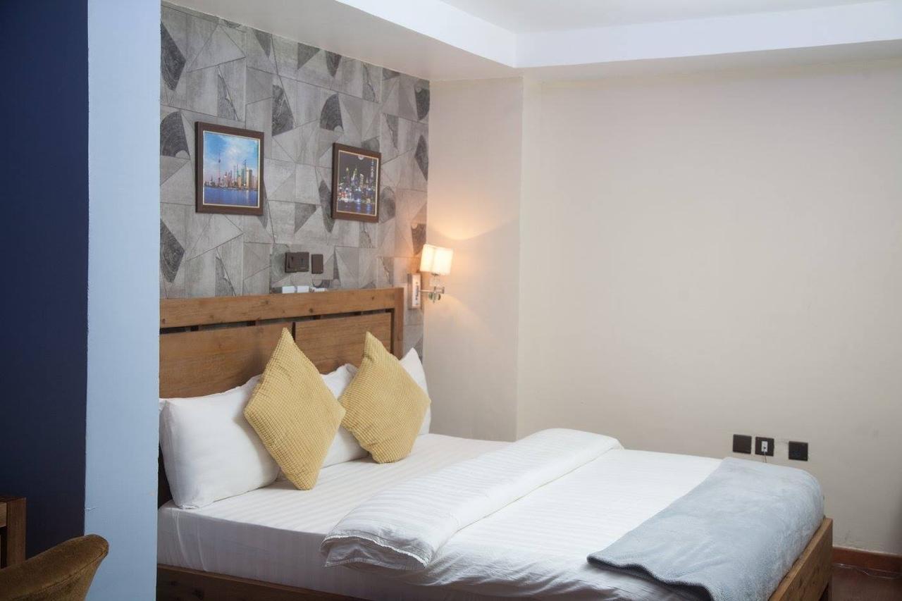 Villa Toscana Hotel And Suits Lagos Esterno foto